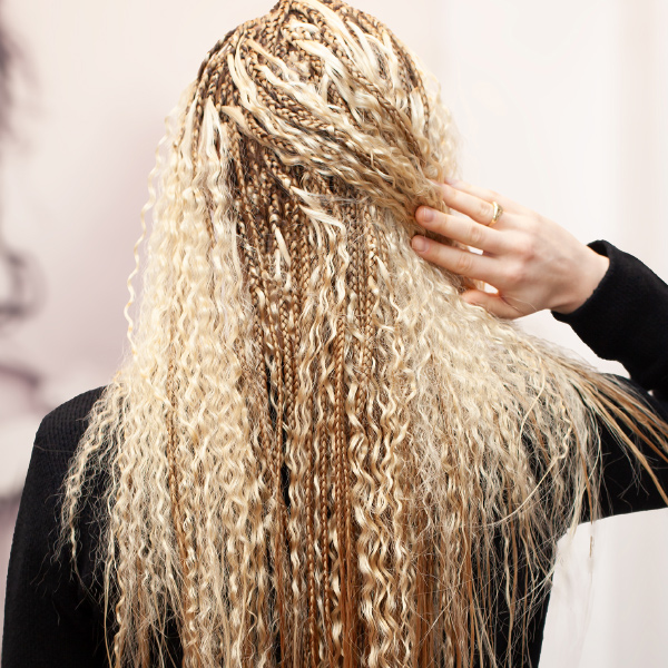 AFROline Signature Fonás – Istennő fonás boho göndör tincsekkel